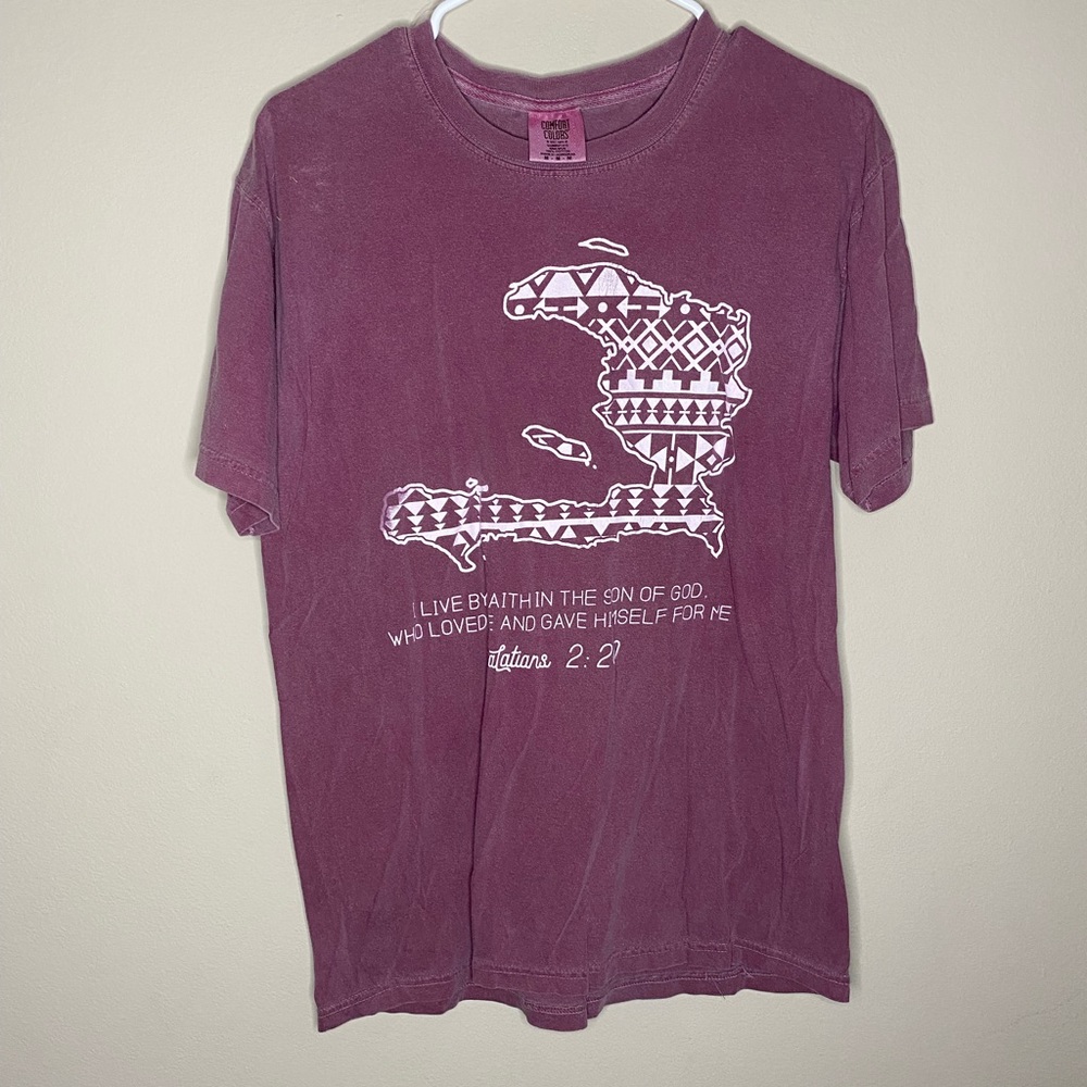 graphic t shirt